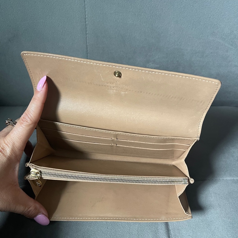 Louis Vuitton vernis wallet - Picture 12 of 13